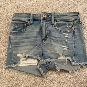 American Eagle ripped Jean shorts